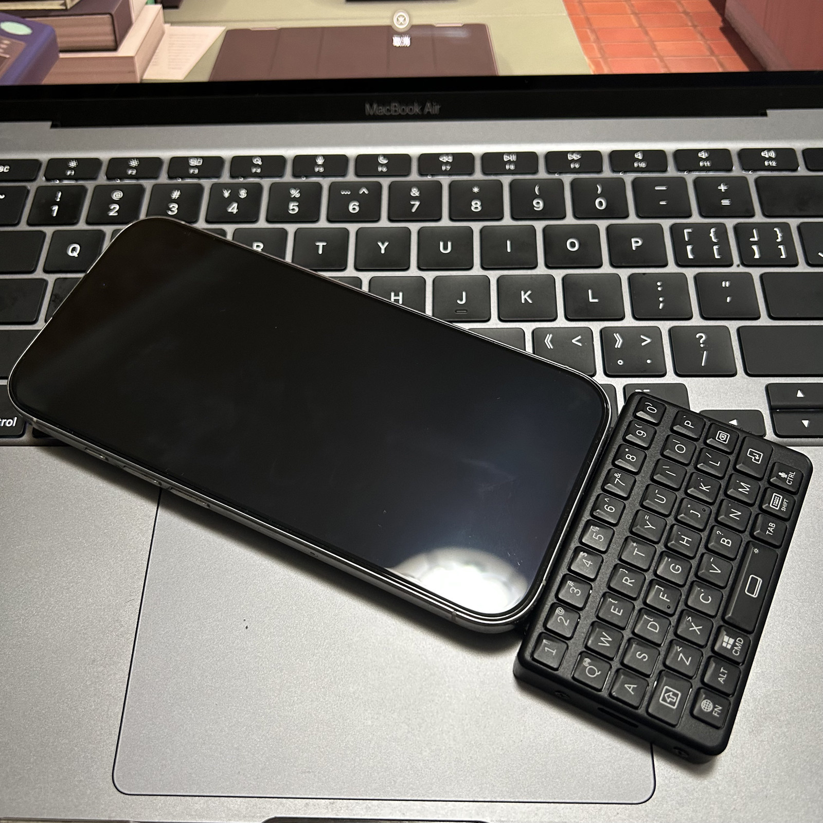 EXknight Retro Mini Keyboard B - đánh giá và giá Retro Gaming Phone